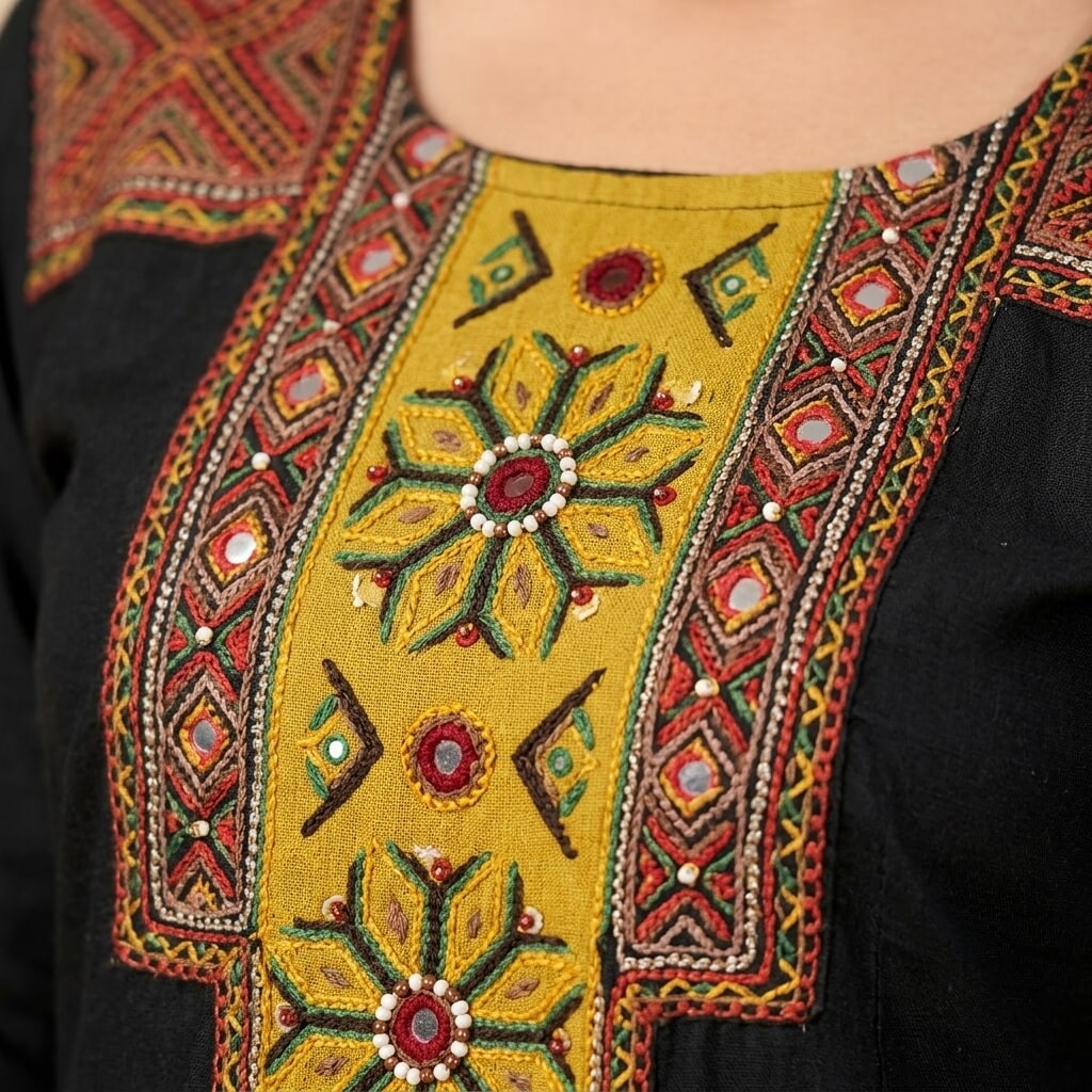 AGZZY Royal Ethnic Flare Kurta Set - View 2
